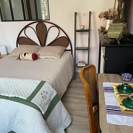 Nocleg ze śniadaniem Au Jardin 3*
